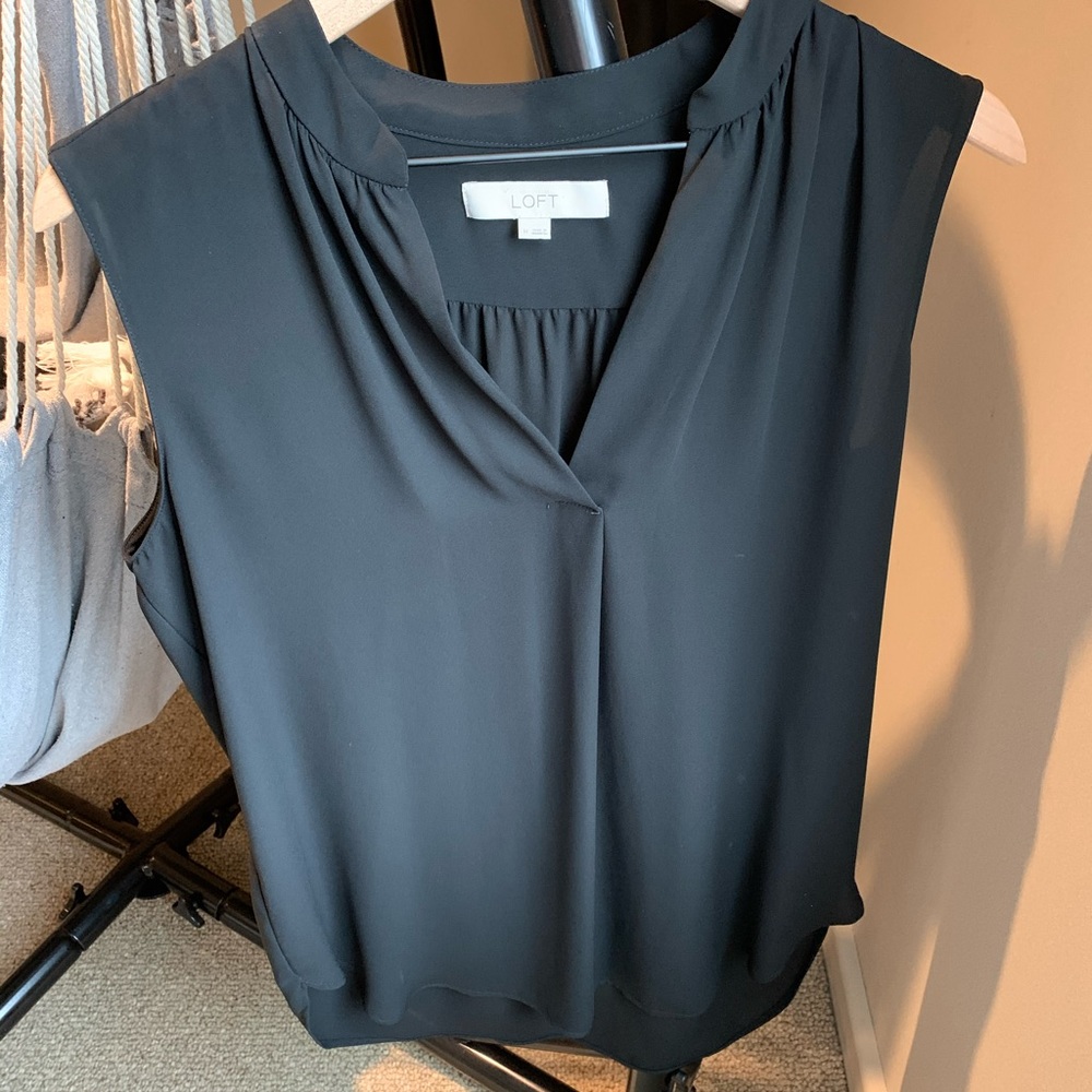 Loft Black Mixed Media Shell